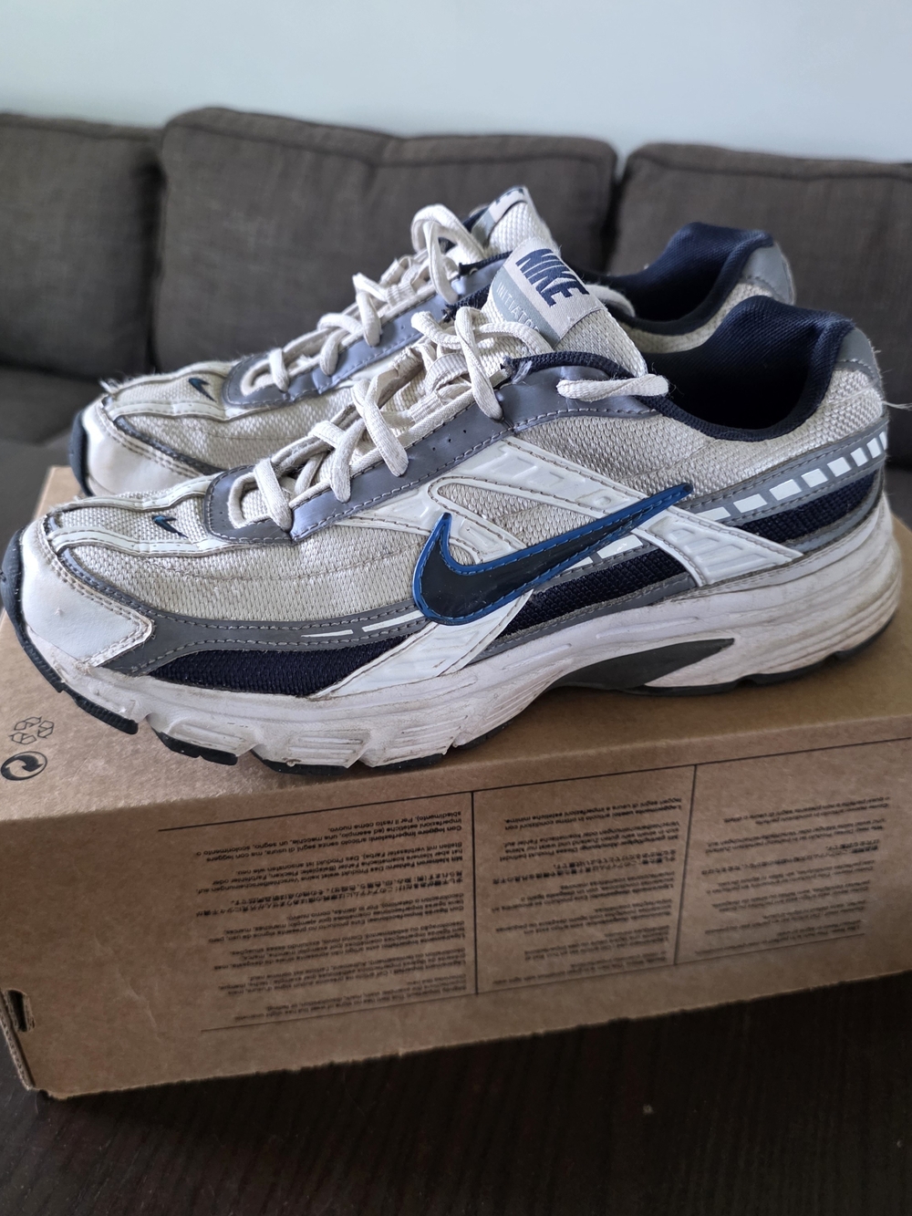 Nike Initiator Shoes 8 Mens